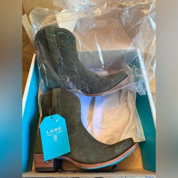 Lane Women’s Emma Jane Suede Western Booties Snip Toe 🫒 Olive Suede SZ8.5 New - Picture 5 of 7